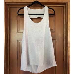 ALO Yoga cut out tank with mesh - medium